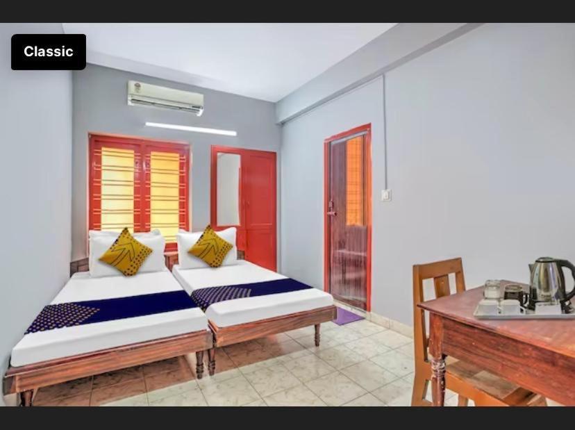 Ss Kkp Tourist Home Thiruvananthapuram Esterno foto